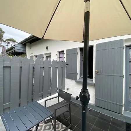 La Du Grand Large בית הארחה